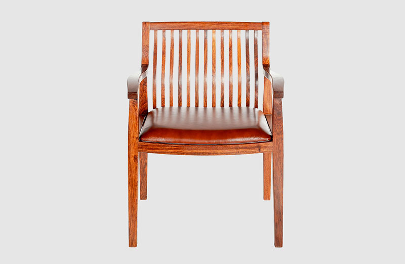 东英镇中式实木大方椅家具效果图